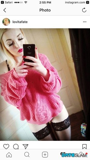 18 year old girl Erin gets deflowered on a bed wearing socks